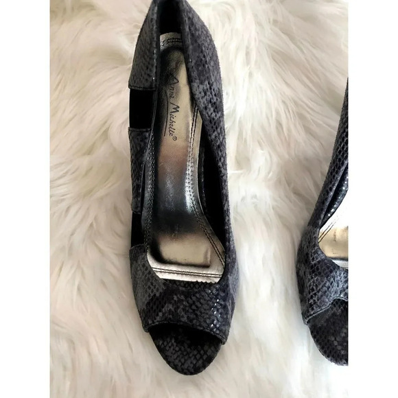Pre-Owned Anne Michelle Snake Pattern Heels Size 9 - Picture 4 of 14